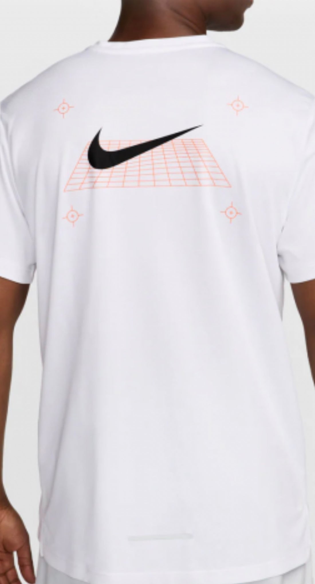 NIKE MILER GRAPHIC T-SHIRT MENS WHITE