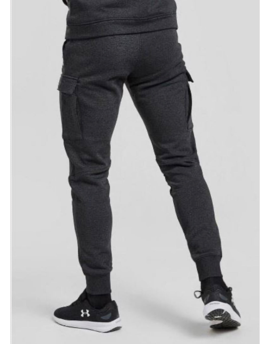 under-armour-threadbone-tracksuit-black-front